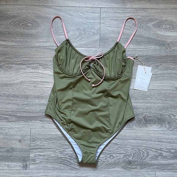 --HOST PICK-- CHRISTY DAWN 'The Kinsley' One-Piece Swimsuit in Moss Green - Picture 4 of 6